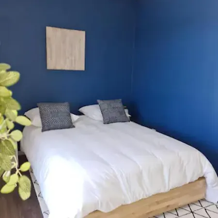 Apartment Magnifique Neuf Au Centre D'istres Istres